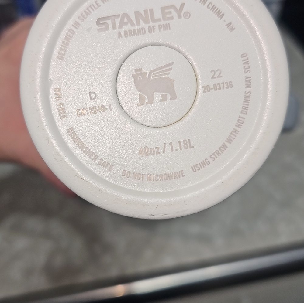 Stanley - Picture 2 of 3